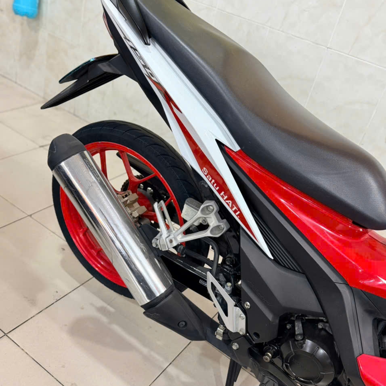 Honda Sonic 150R