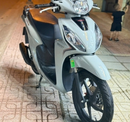 Honda Vision 2023 Xám Xi Măng – Smartkey, Động Cơ eSP Tiết Kiệm Xăng